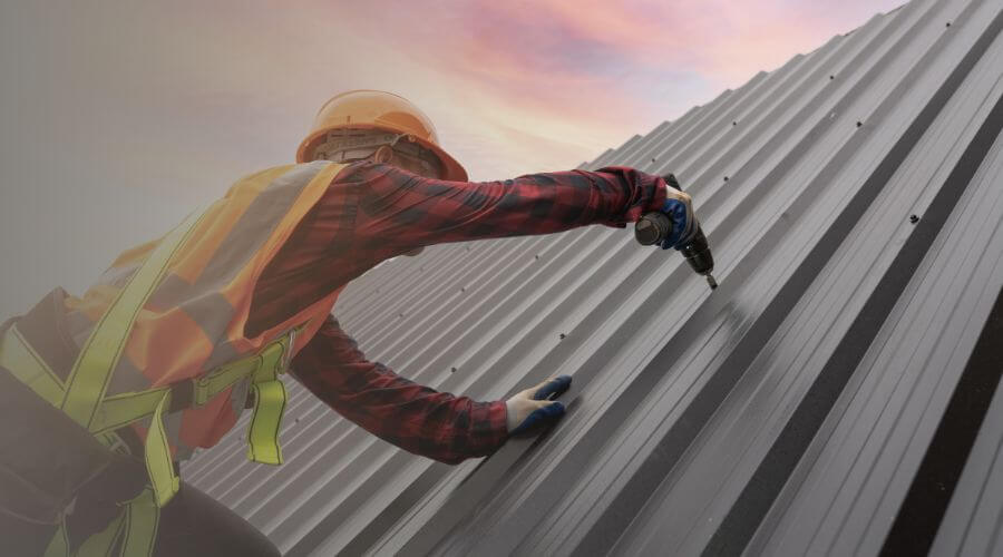 Professional gutter cleaning in Arlington, KS